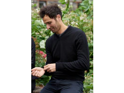 Fox Wilson Men's Firle Merino V-Neck Jumper - Black - Image 6